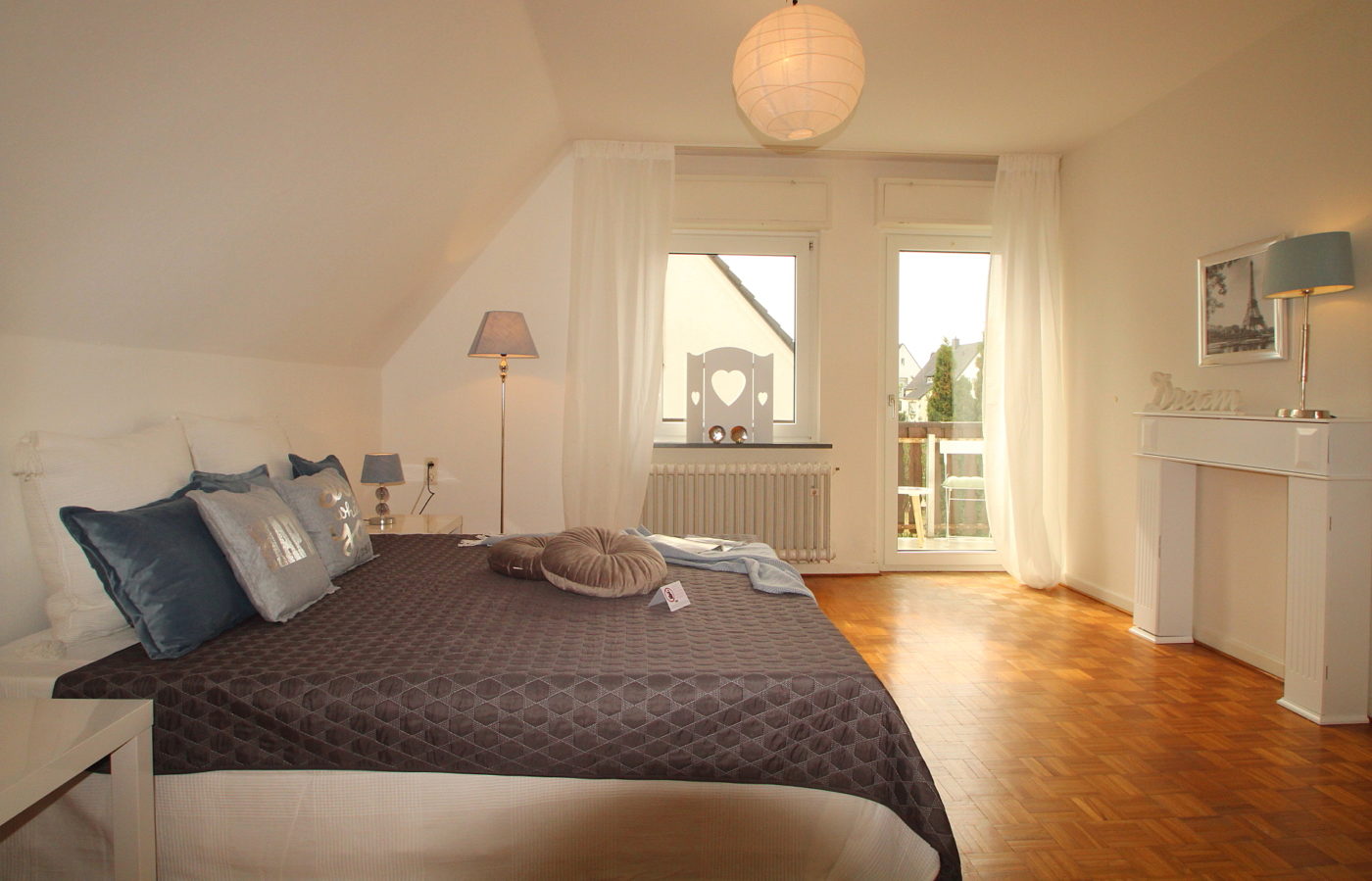 Schlafzimmer nach dem Homestaging durch Nicole Biernath von Blickfang Homestaging in Soest