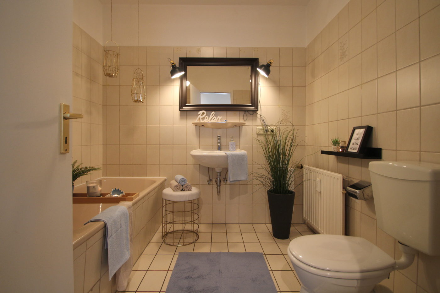 Badezimmer nach dem Homestaging durch Nicole Biernath von Blickfang Homestaging in Soest