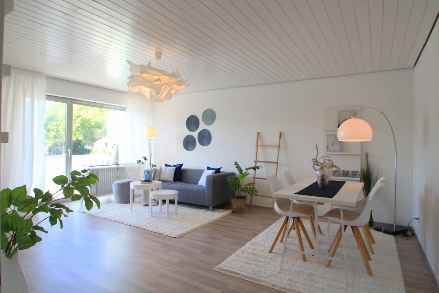 Wohnzimmer nach dem Homestaging durch Nicole Biernath von Blickfang Homestaging in Soest