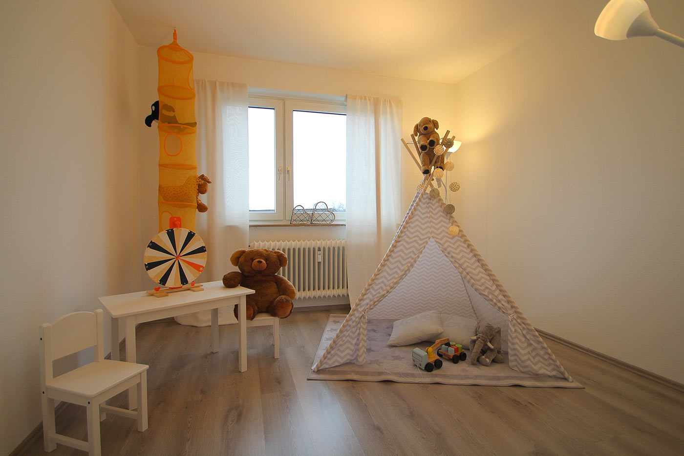 Kinderzimmer nach dem Homestaging durch Nicole Biernath von Blickfang Homestaging in Soest